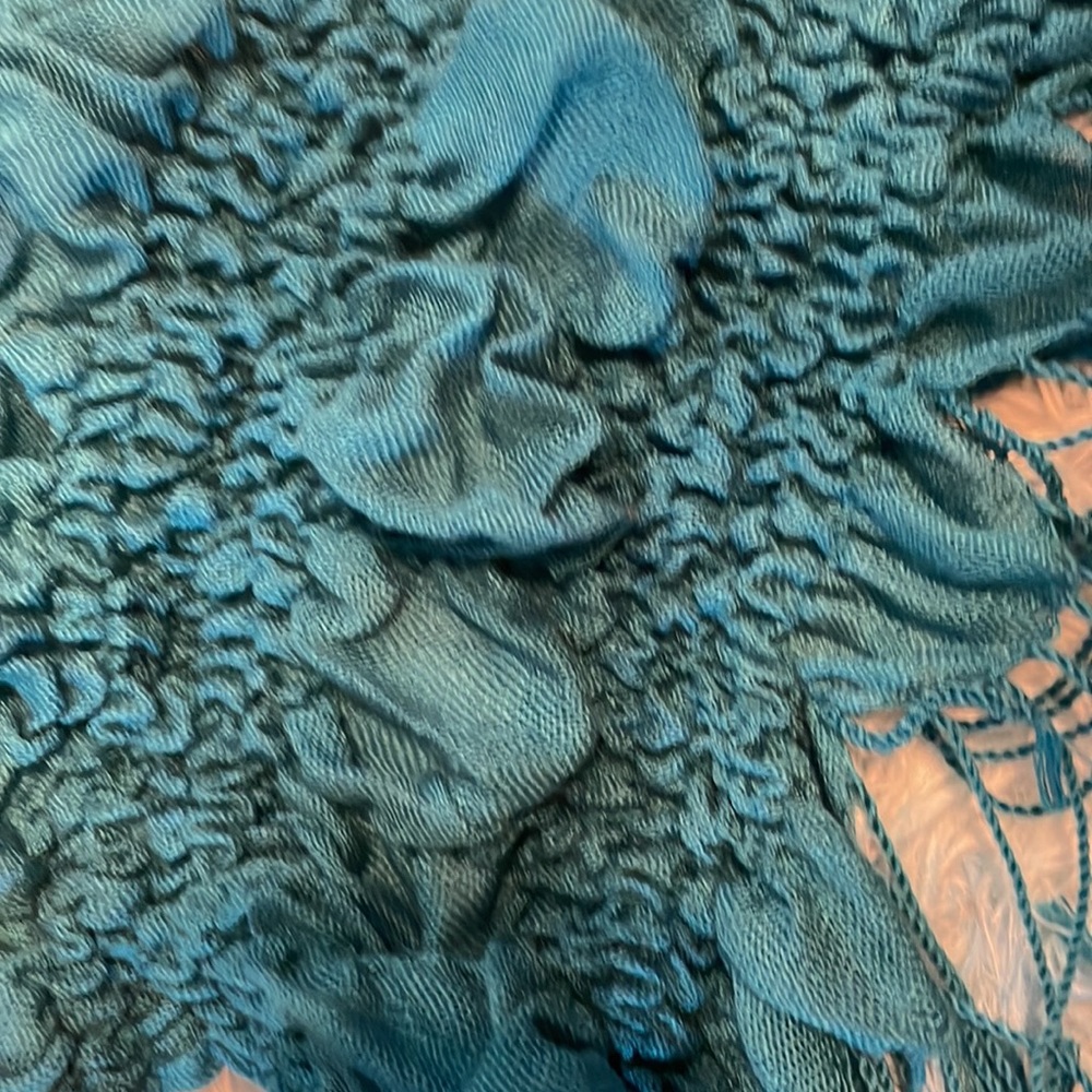 Scarf - Picture 4 of 4